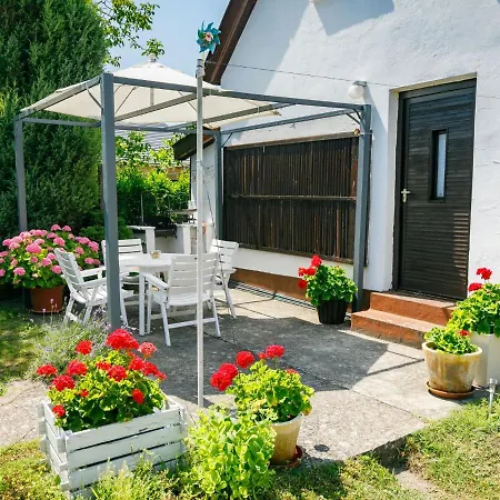 بيت للعطل Suzy By Interhome *